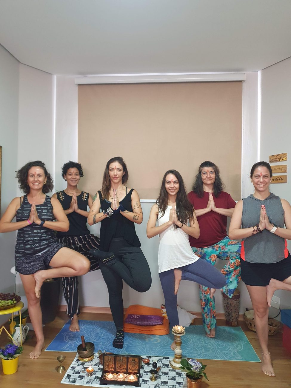 Aula de Yoga na Arte Om