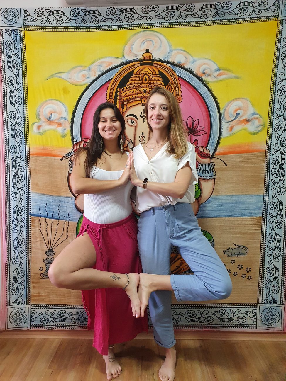 Aula de Yoga na Arte Om